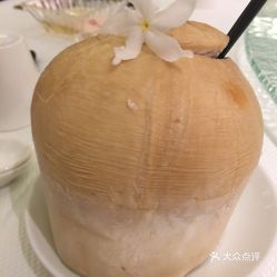 新加坡海鮮共和國(guó) 名勝世界圣陶沙海濱坊 的椰子水好不好吃 用戶評(píng)價(jià)口味怎么樣 新加坡美食椰子水實(shí)拍圖片 大眾點(diǎn)評(píng)